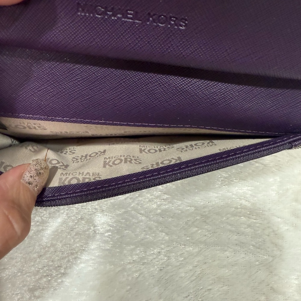 NWOT Michael Kors Purple Women's Wallet - Picture 4 of 4